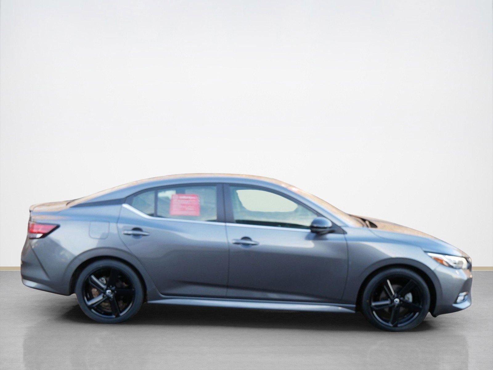 Certified 2022 Nissan Sentra SR with VIN 3N1AB8DV5NY310146 for sale in Maplewood, Minnesota