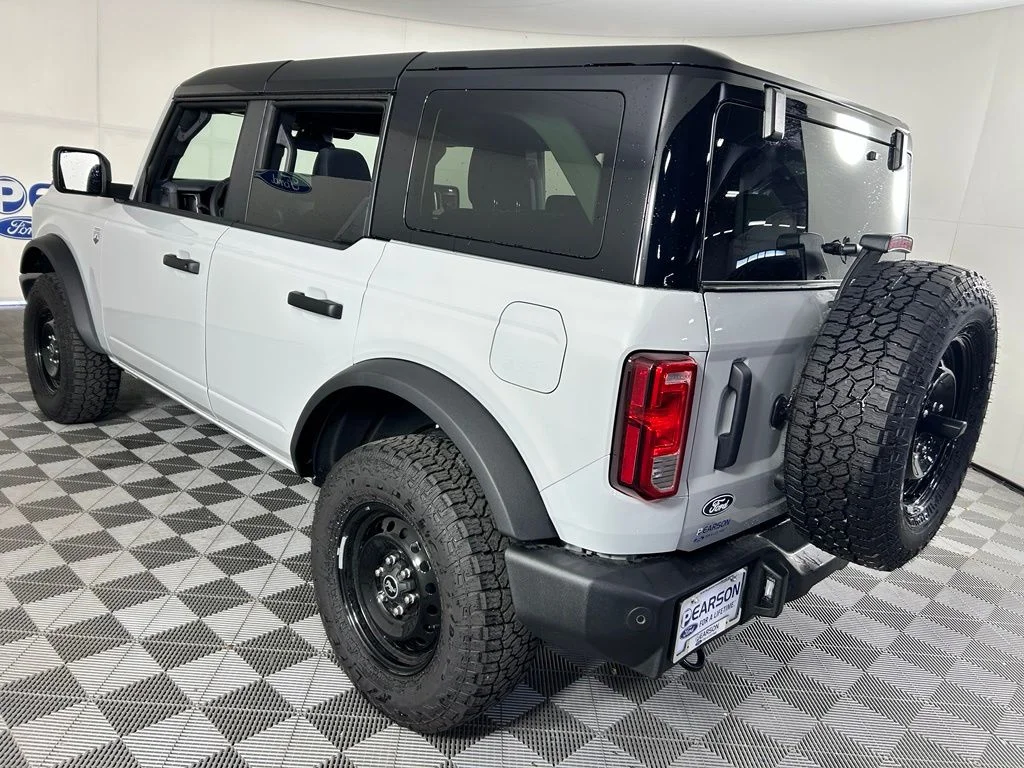 New 2026 White Ford Big Bend image 5