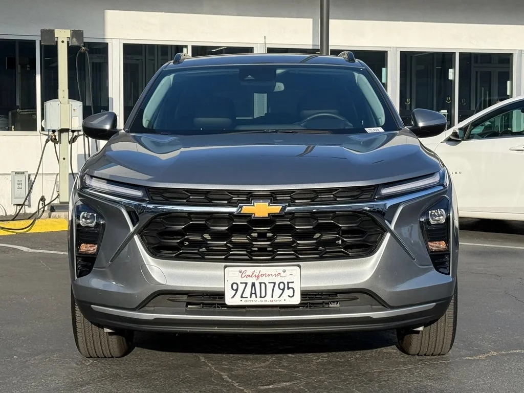 Used 2026 Sterling Gray Metallic Chevrolet LT image 4