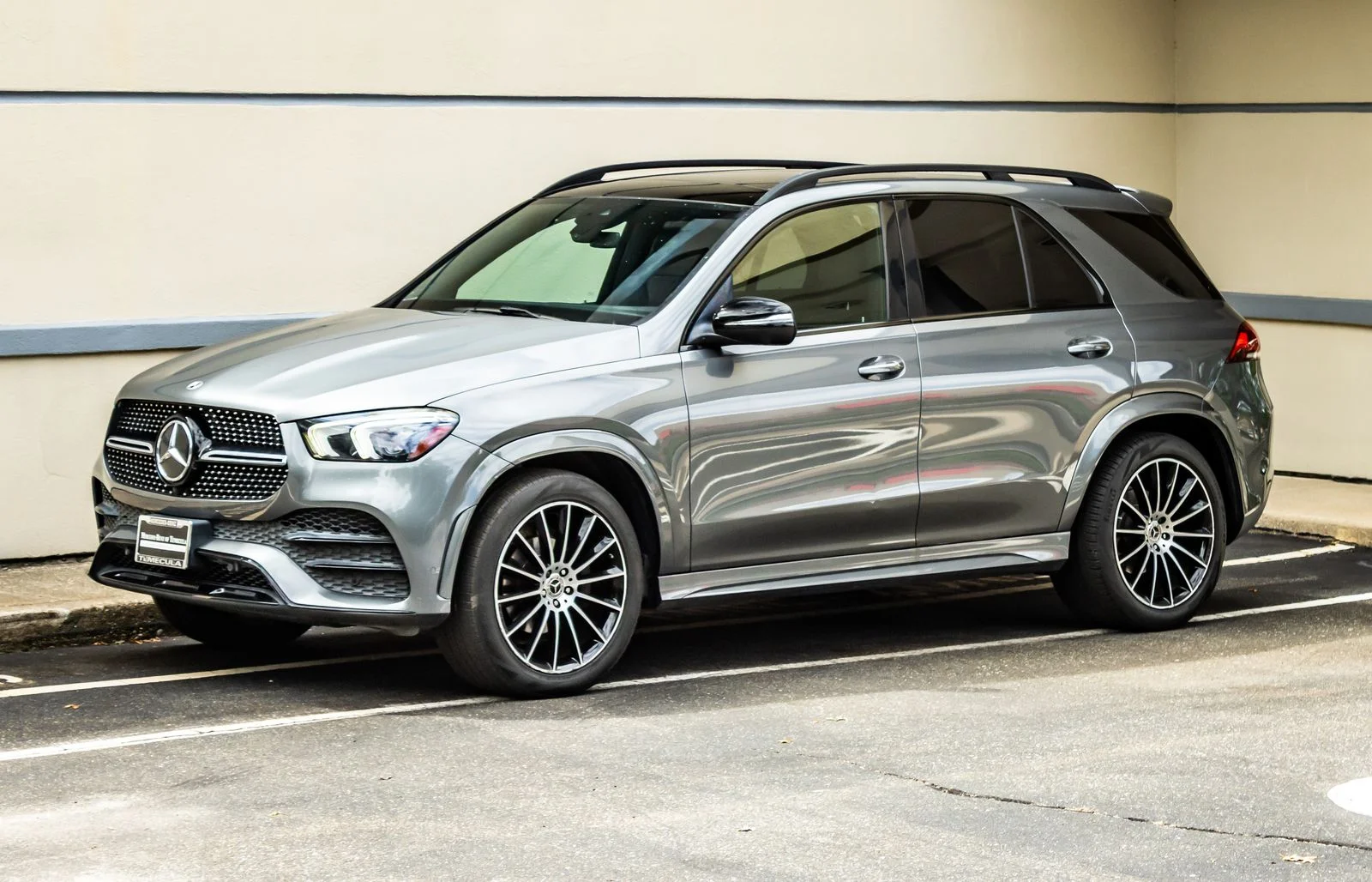 Used 2021  Mercedes-Benz GLE 350 image 3