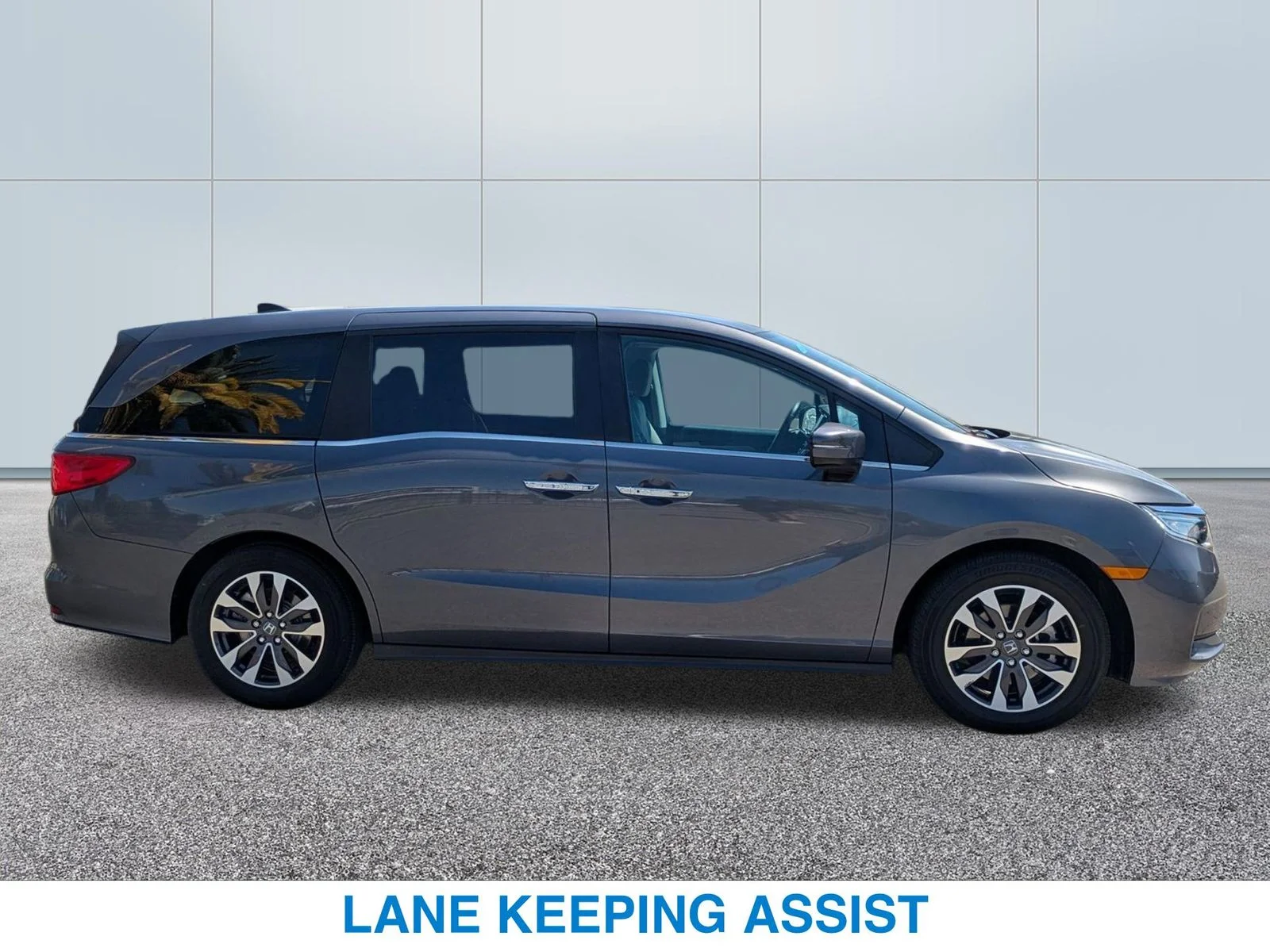 Used 2024 Gray Honda EX-L image 6