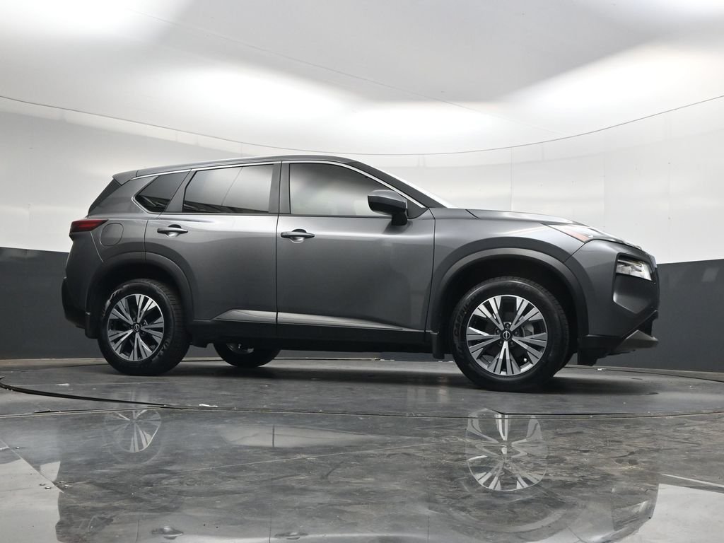 Used 2023 Gray Nissan SV image 34