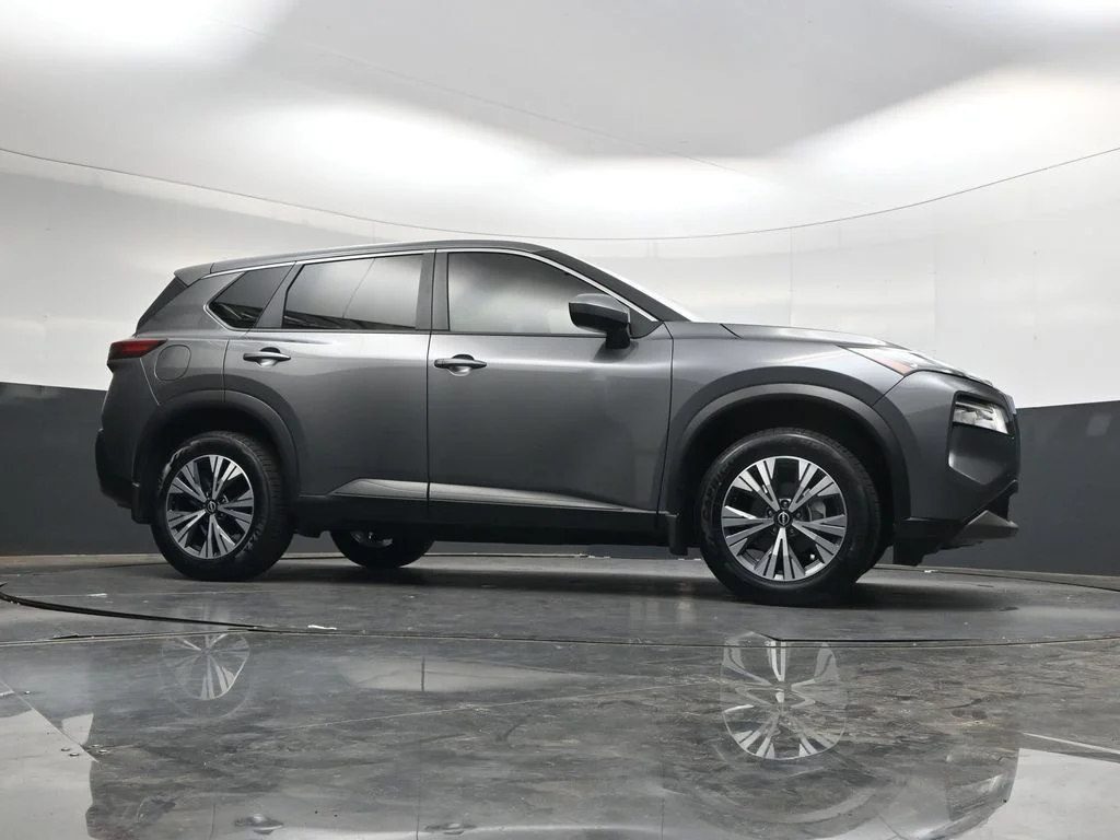 Used 2023 Gray Nissan SV image 34
