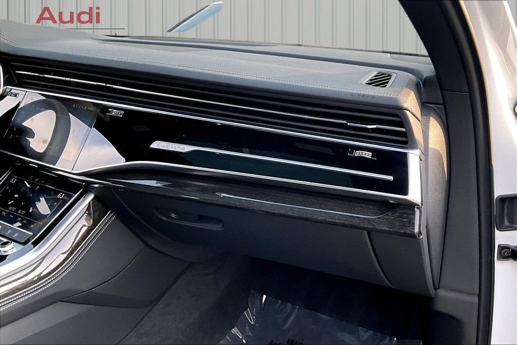 Used 2025 White Audi 55 Premium Plus image 26