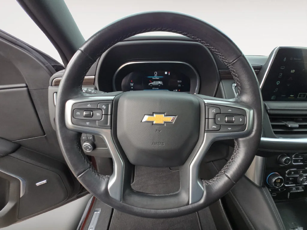Used 2022 Auburn Metallic Chevrolet LT image 13
