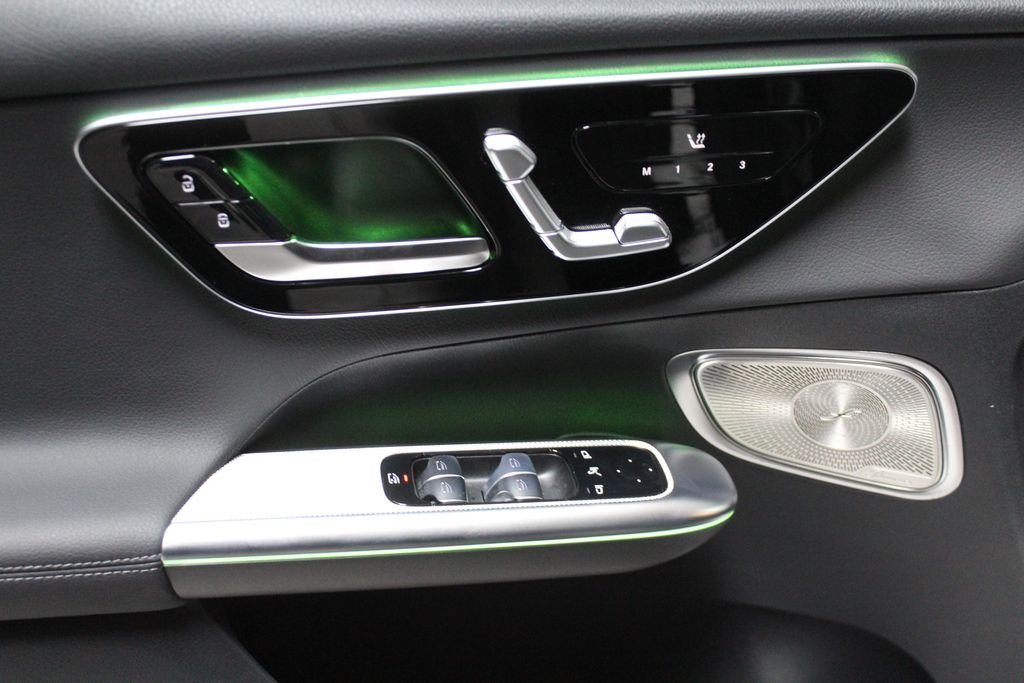 2026 Mercedes-Benz GLC Base - Photo 15