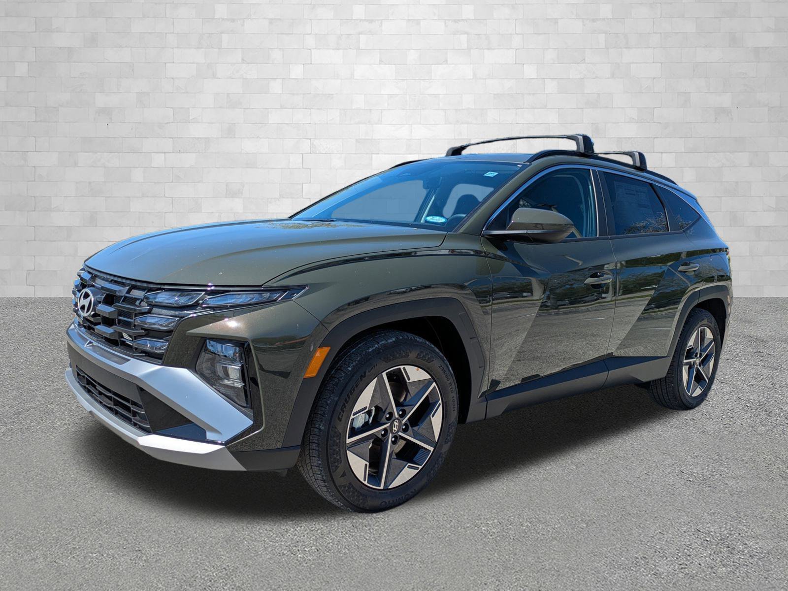 New 2026 Rockwood Green Hyundai SEL FWD image 5