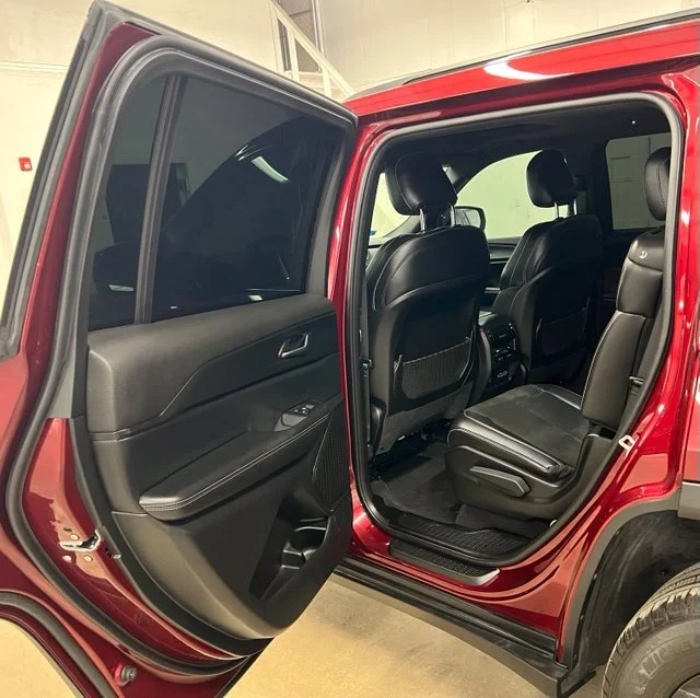Used 2025 Red Jeep Altitude X image 24