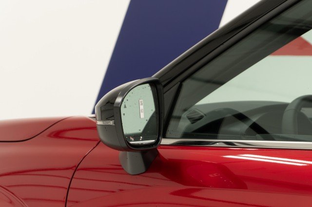 New 2026 Red Diamond Mitsubishi SE image 12