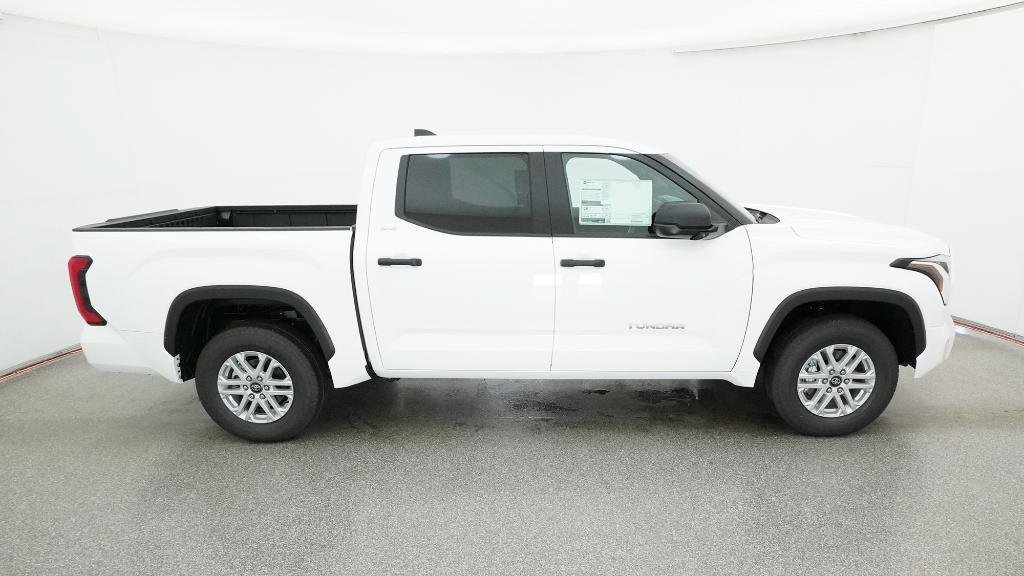 New 2026 Ice Cap Toyota SR5 image 24
