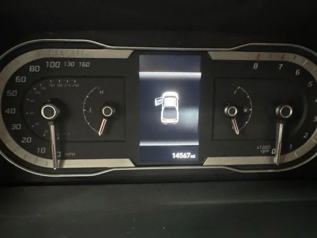 Used 2024 Green Hyundai SEL image 14