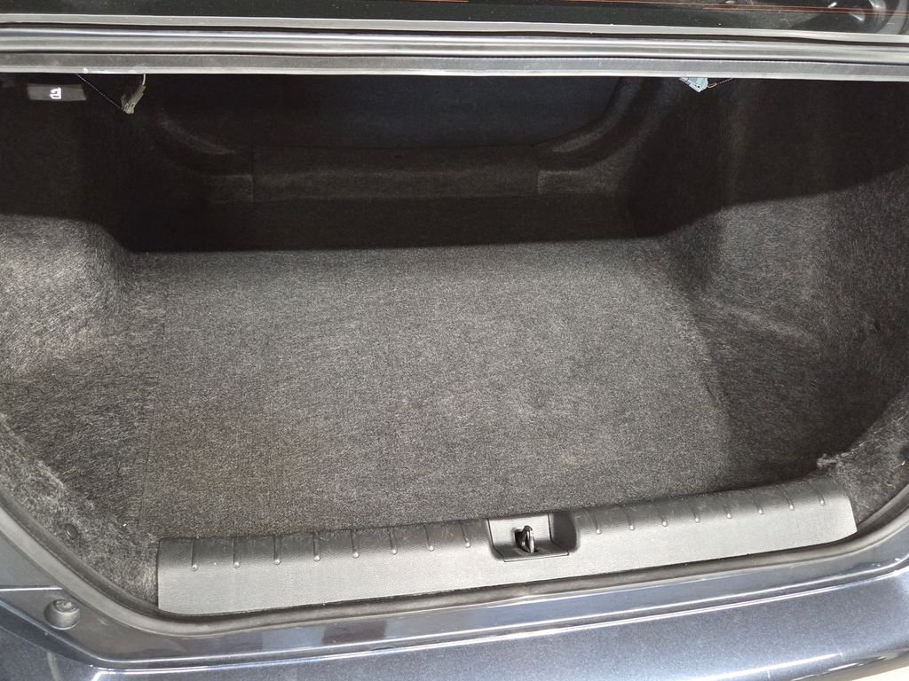 Used 2018  Honda LX image 21