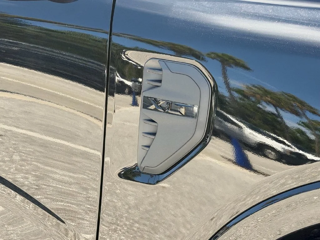 New 2026 Shadow Black Ford XLT image 10
