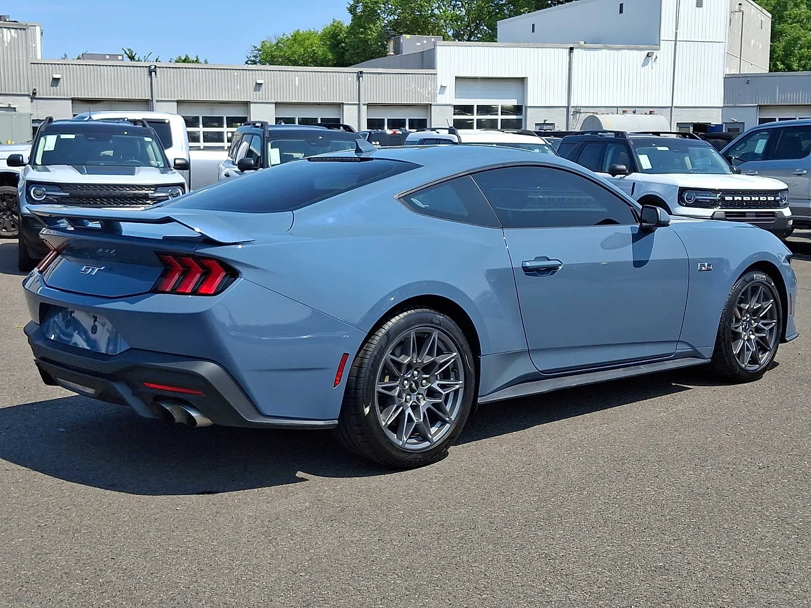 Used 2025 Vapor Blue Ford GT image 6