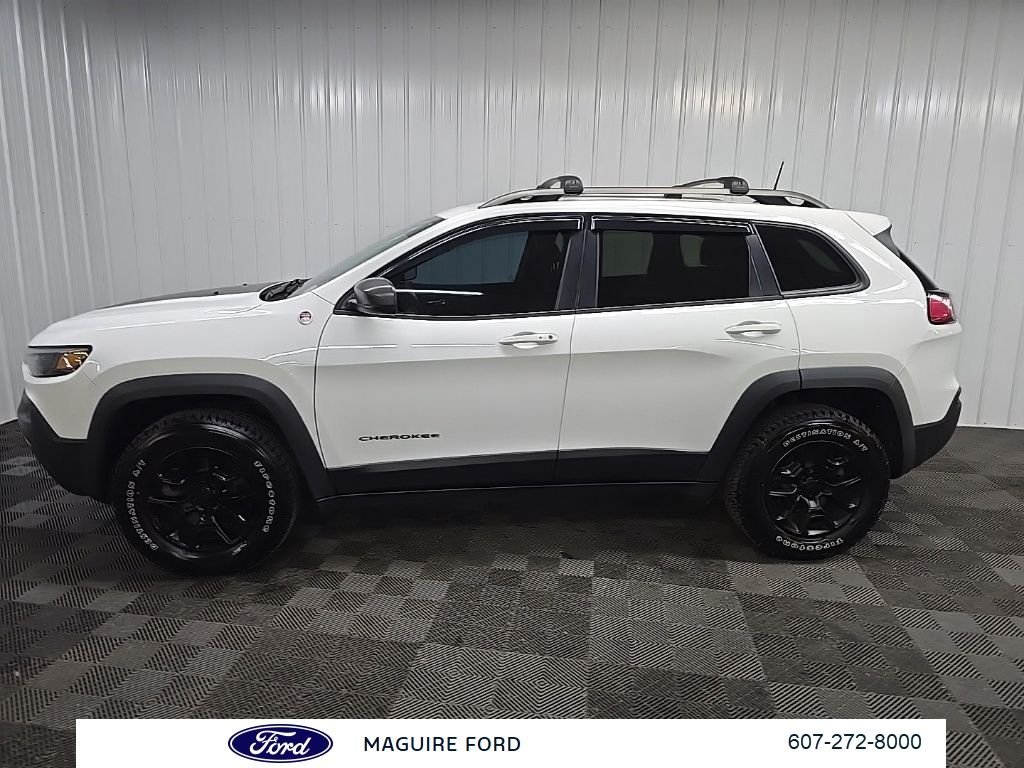 Used 2019 White Jeep Trailhawk image 6