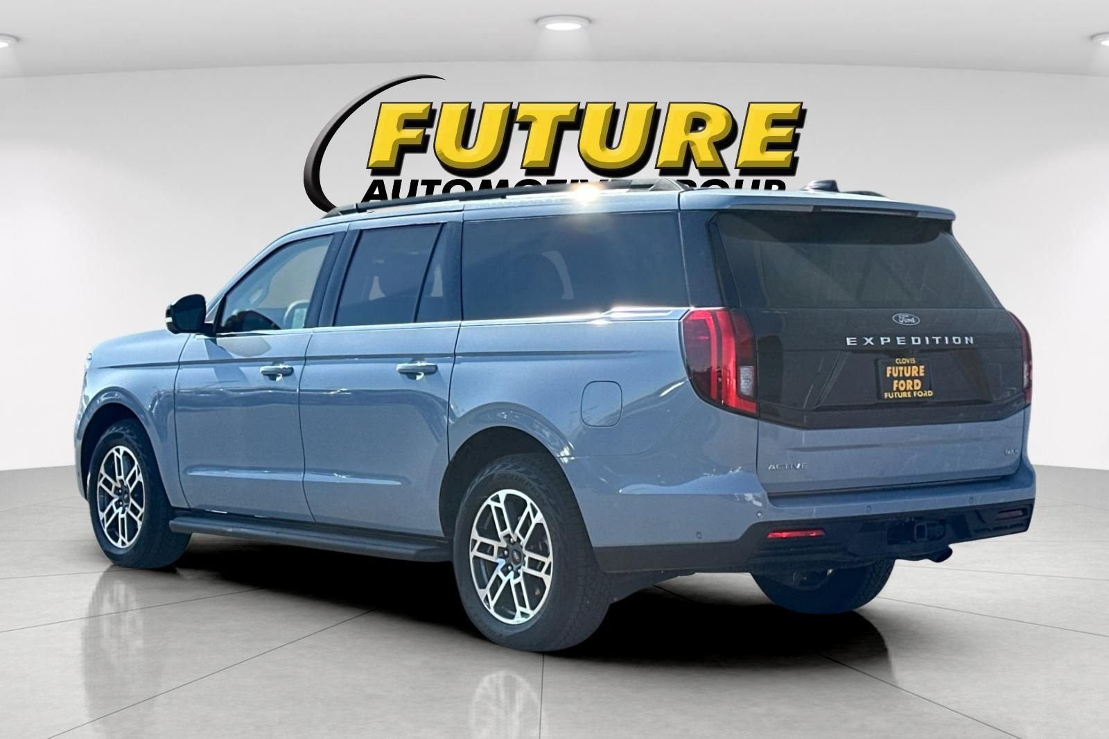 Used 2025 Gray Ford Active image 5