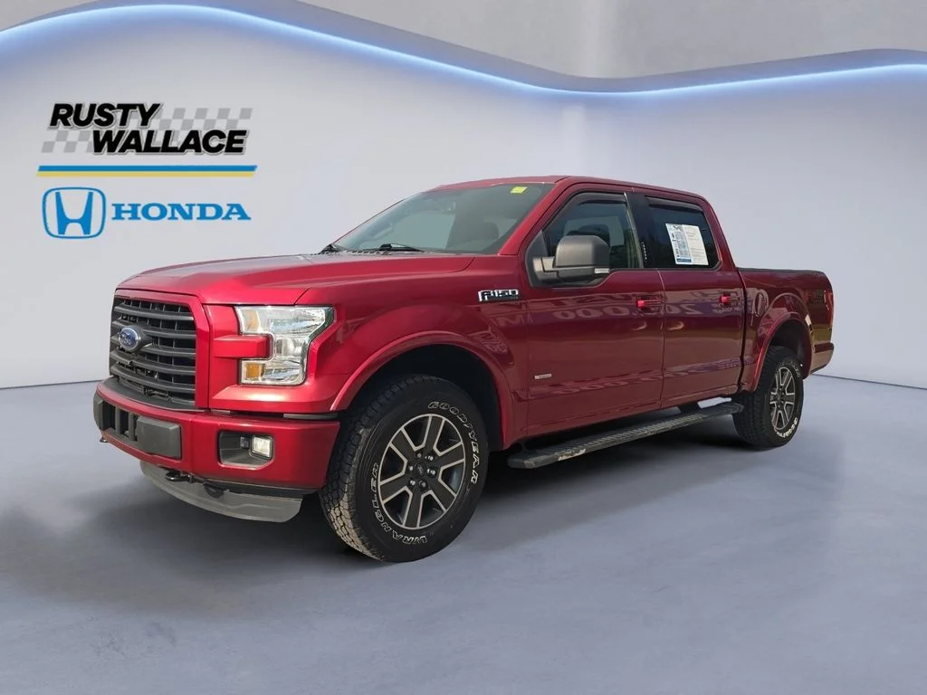 Used 2016 Ruby Red Metallic Tinted Clearcoat Ford XLT image 1