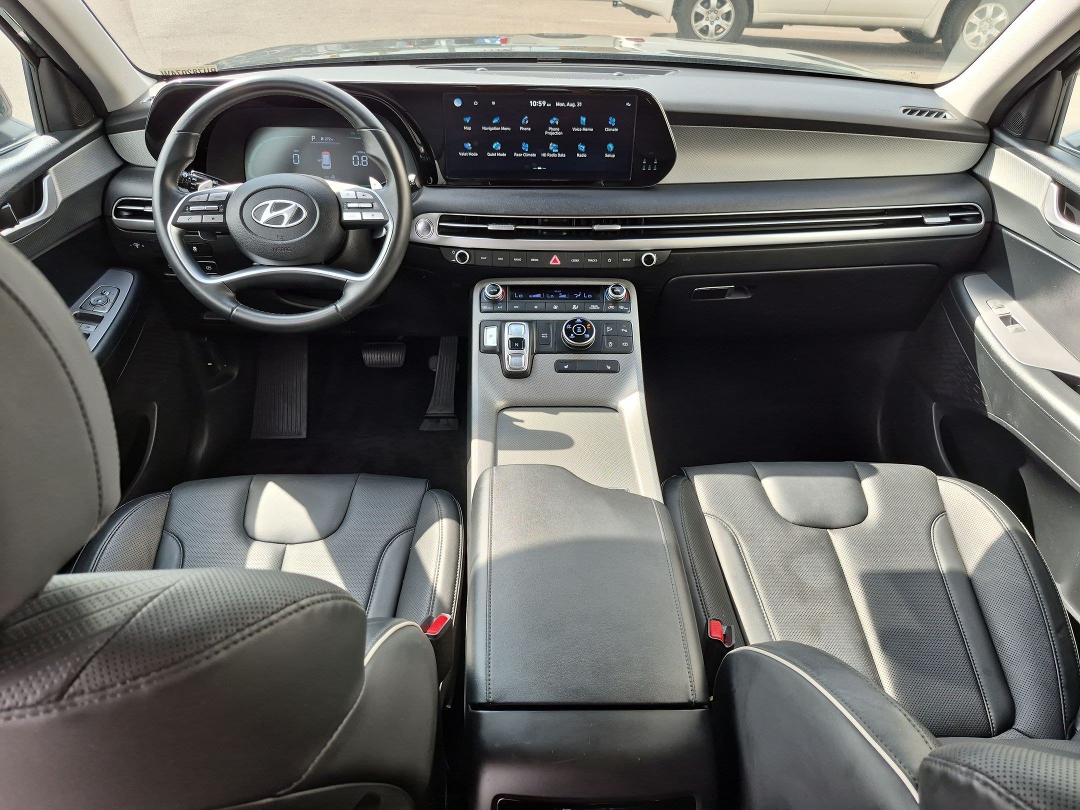 Used 2024 Abyss Black Pearl Hyundai SEL 7P image 29