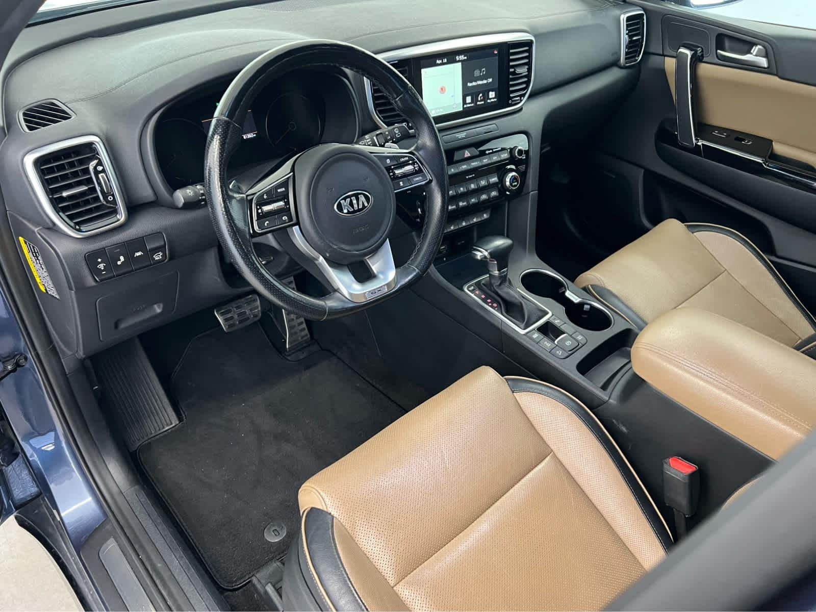 2021 Kia Sportage SX Turbo - Photo 13