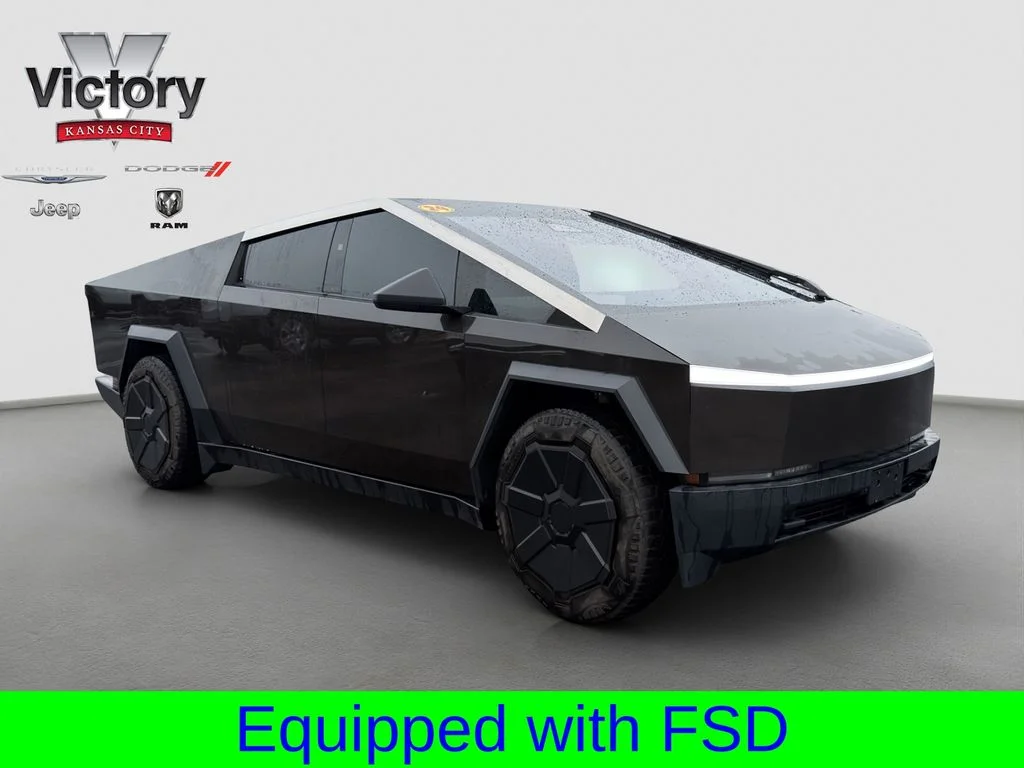 2024 Tesla Cybertruck All-Wheel Drive's photo