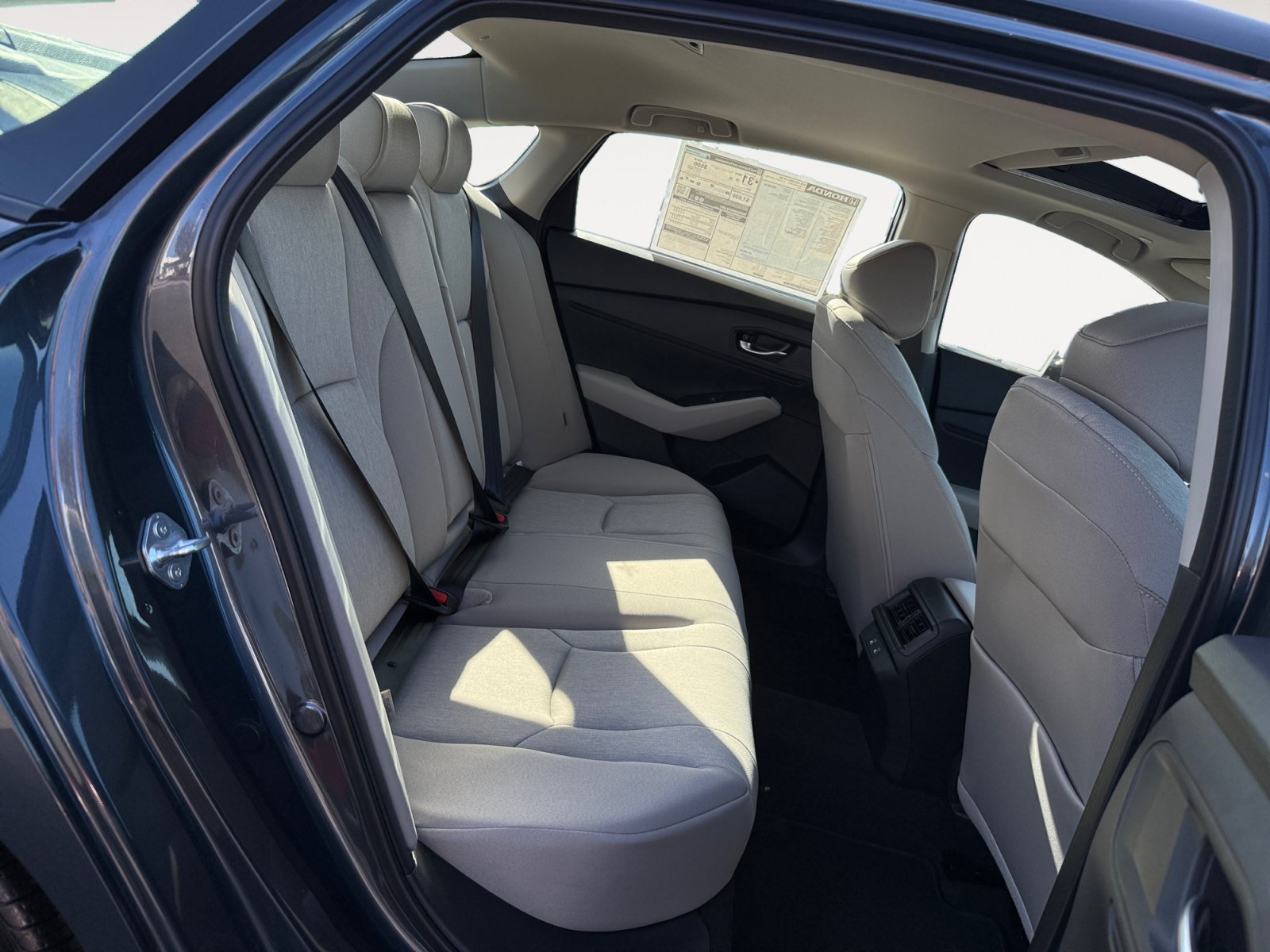 New 2026 Meteorite Gray Metallic Honda SE image 18