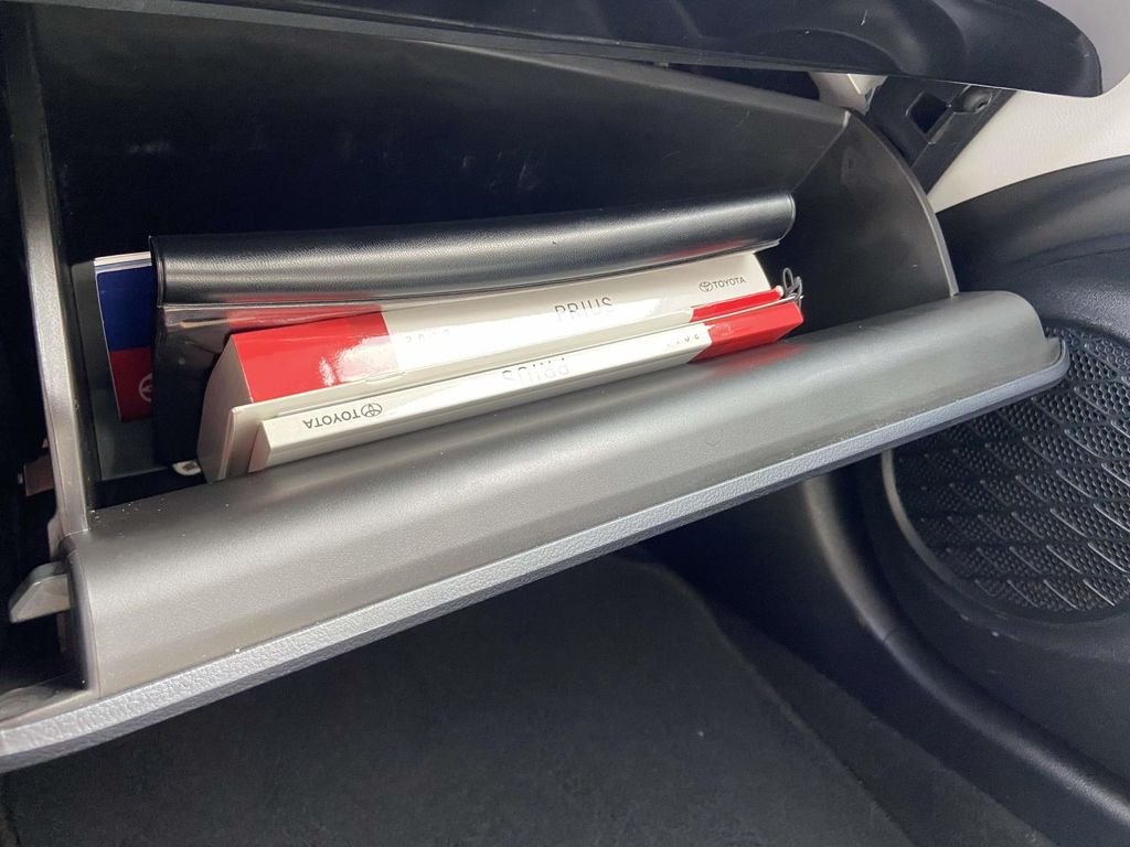 Used 2019 Red Toyota Limited image 29