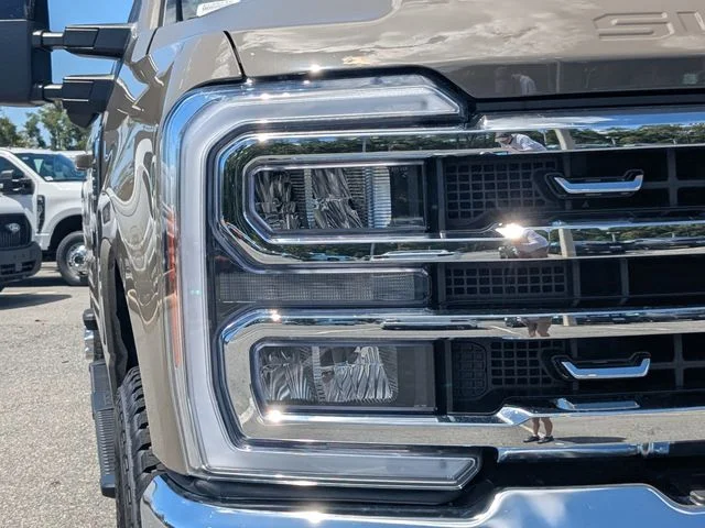 2026 Ford F-350 Super Duty Lariat - Photo 10