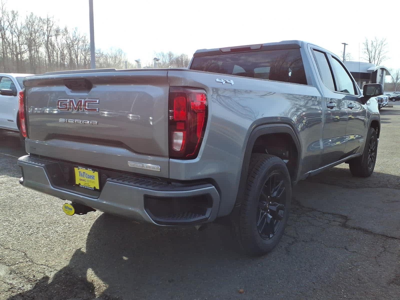New 2026 Sterling Metallic GMC Elevation image 6