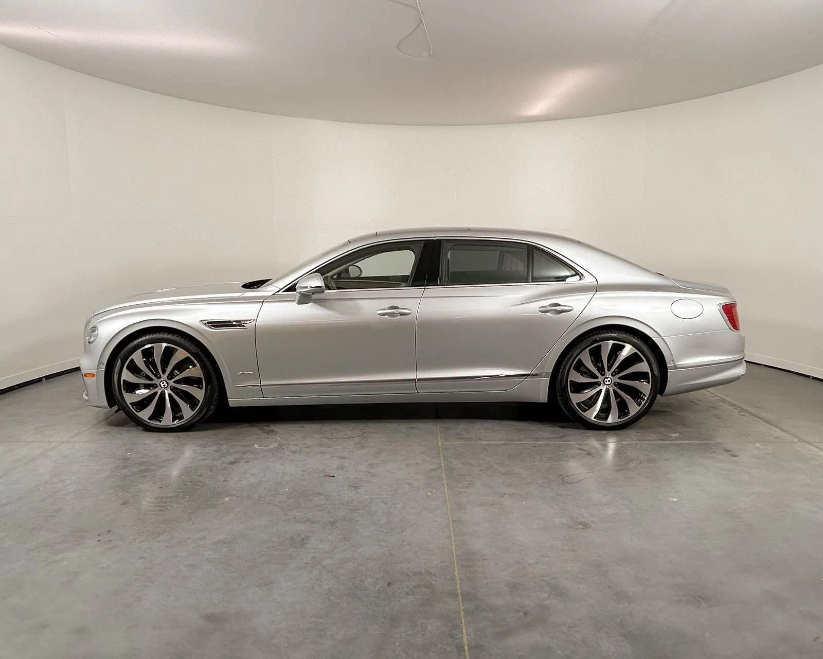 New 2026  Bentley Azure image 11