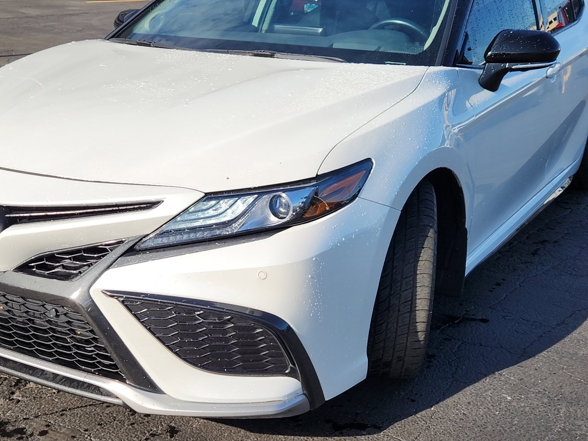 2024 Toyota Camry XSE - Photo 9