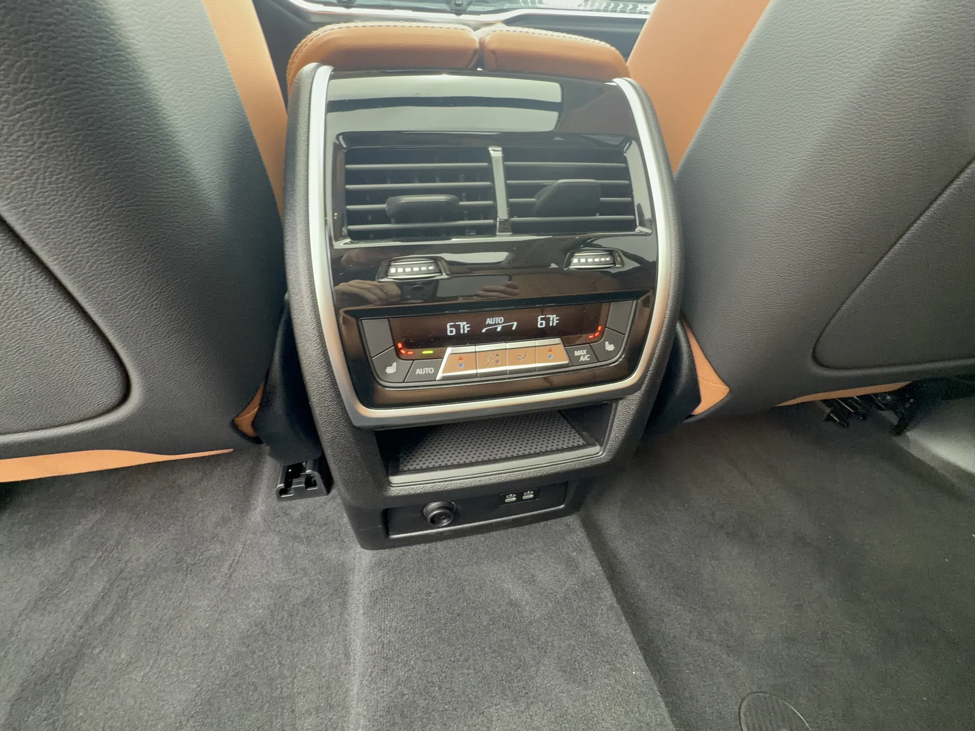 New 2026 Skyscraper Grey Metallic BMW xDrive40i image 29