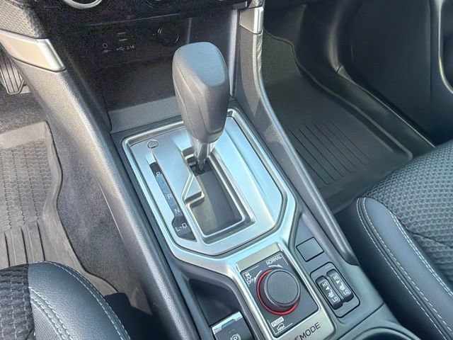Used 2020 Magnetite Gray Metallic Subaru Premium image 32