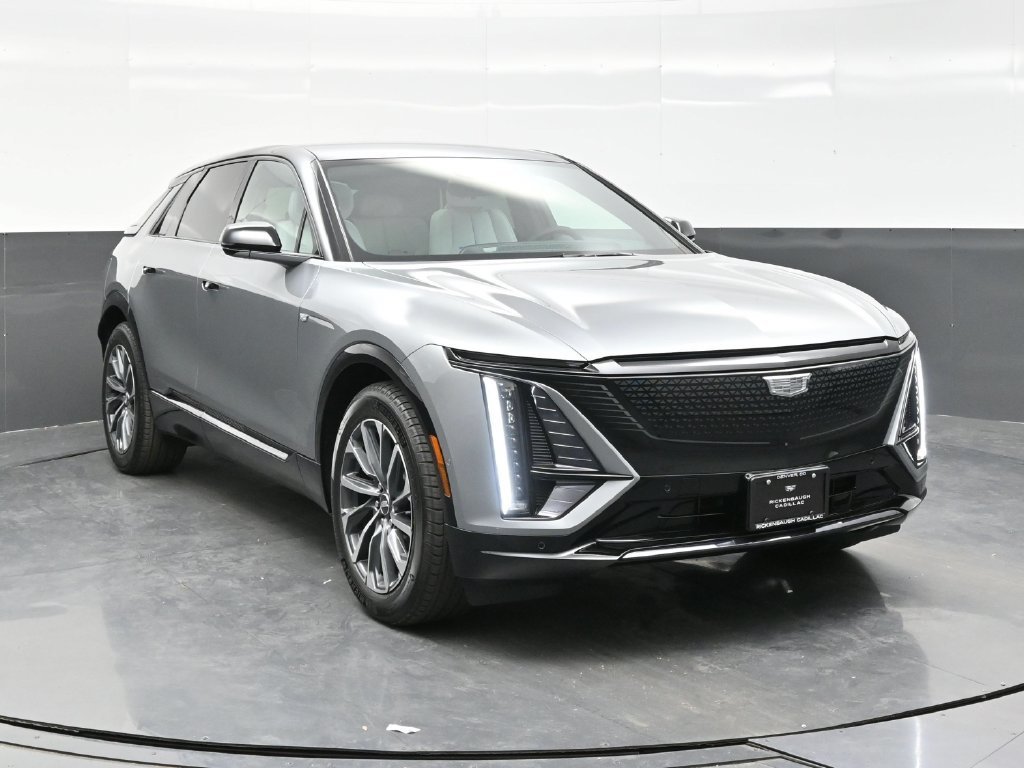 2027 Cadillac LYRIQ