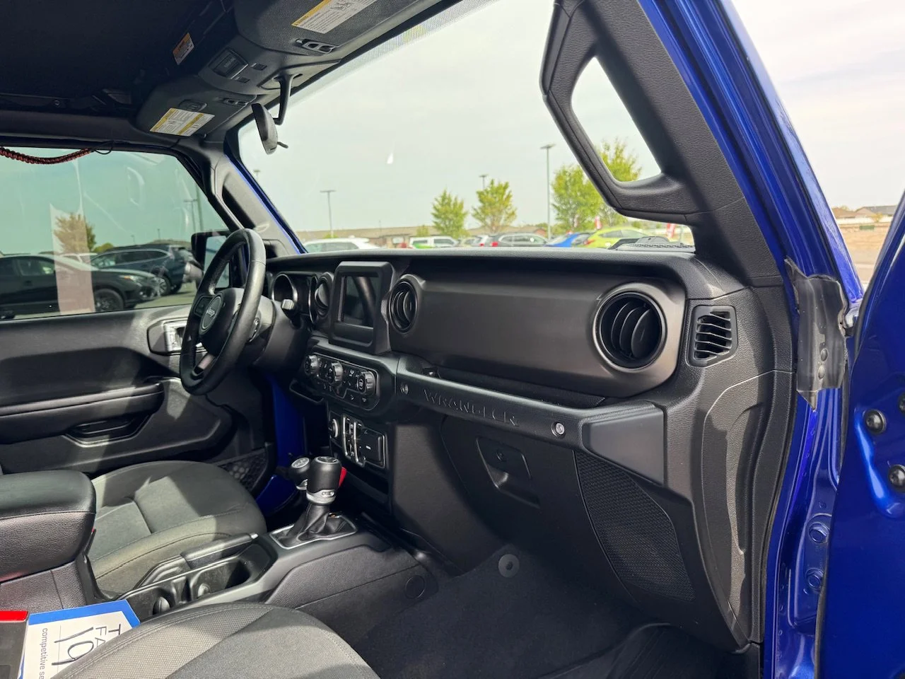 Used 2019 Ocean Blue Metallic Clearcoat Jeep Sport S image 45