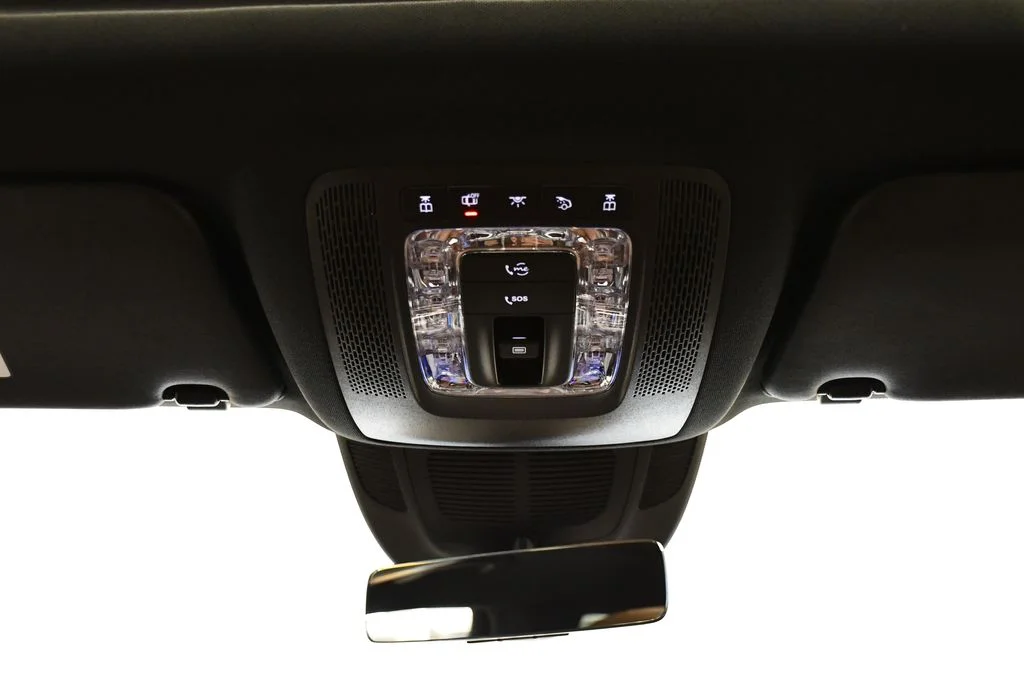 2025 Mercedes-Benz GLS Base - Photo 18