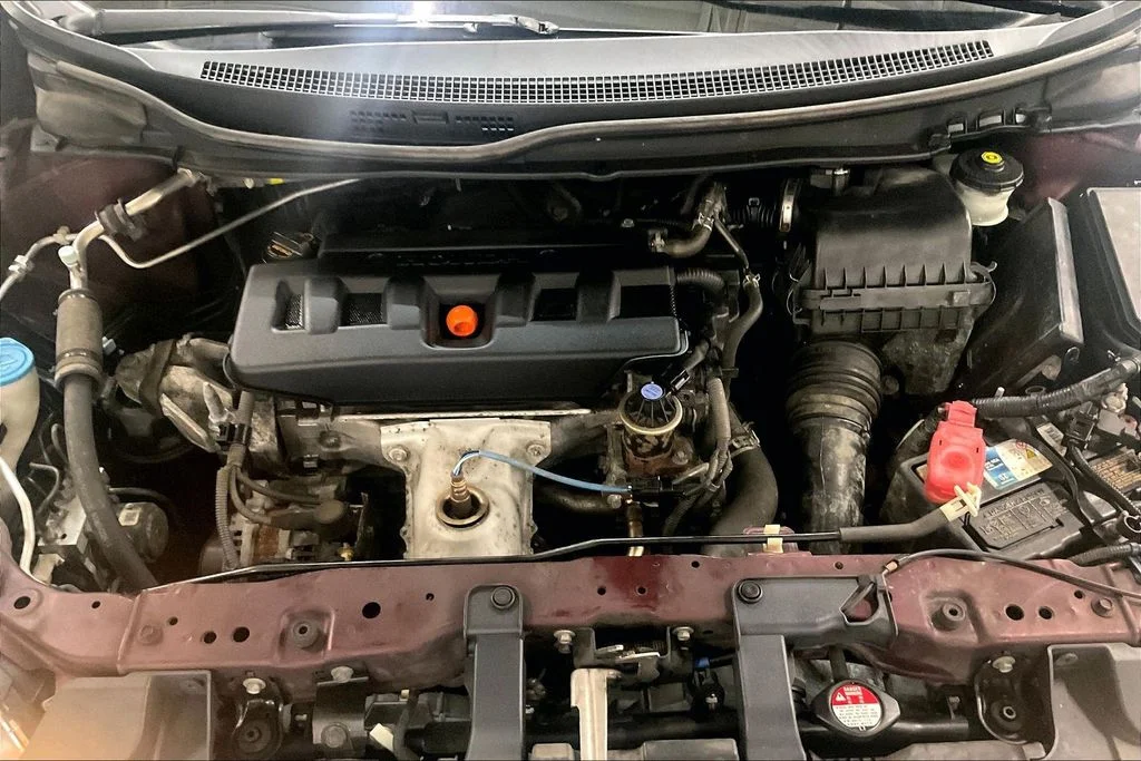 Used 2012 Red Honda LX image 9