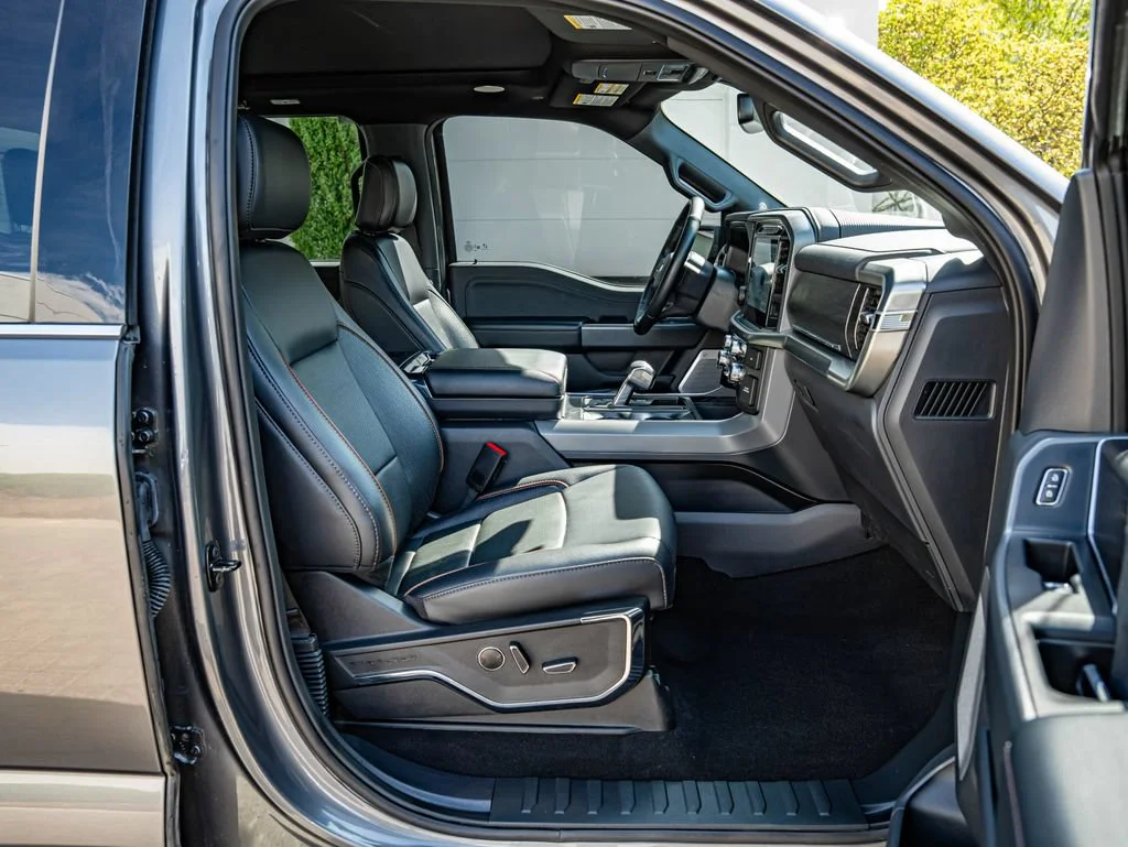 Used 2024 Gray Ford Lariat image 37