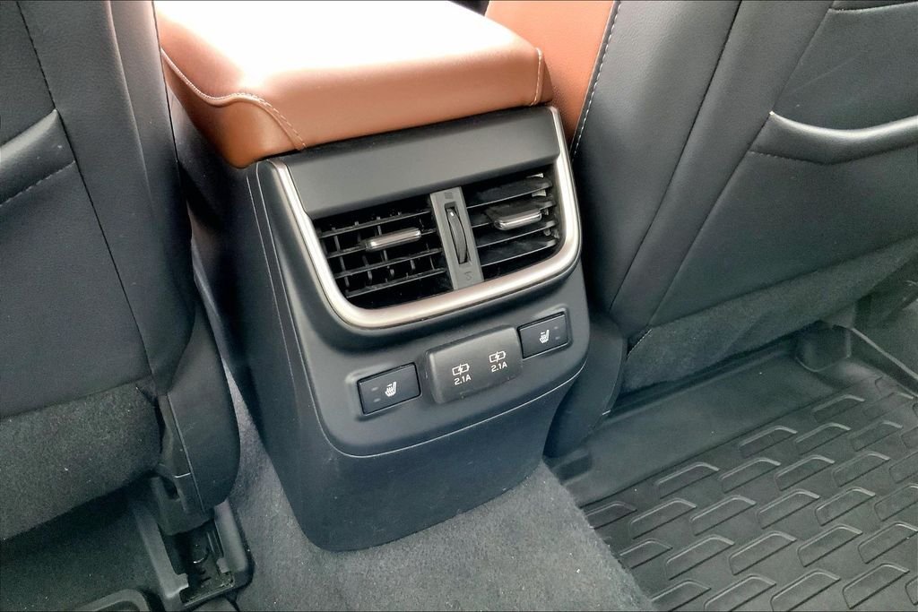 Used 2022 Gray Subaru Touring XT image 10