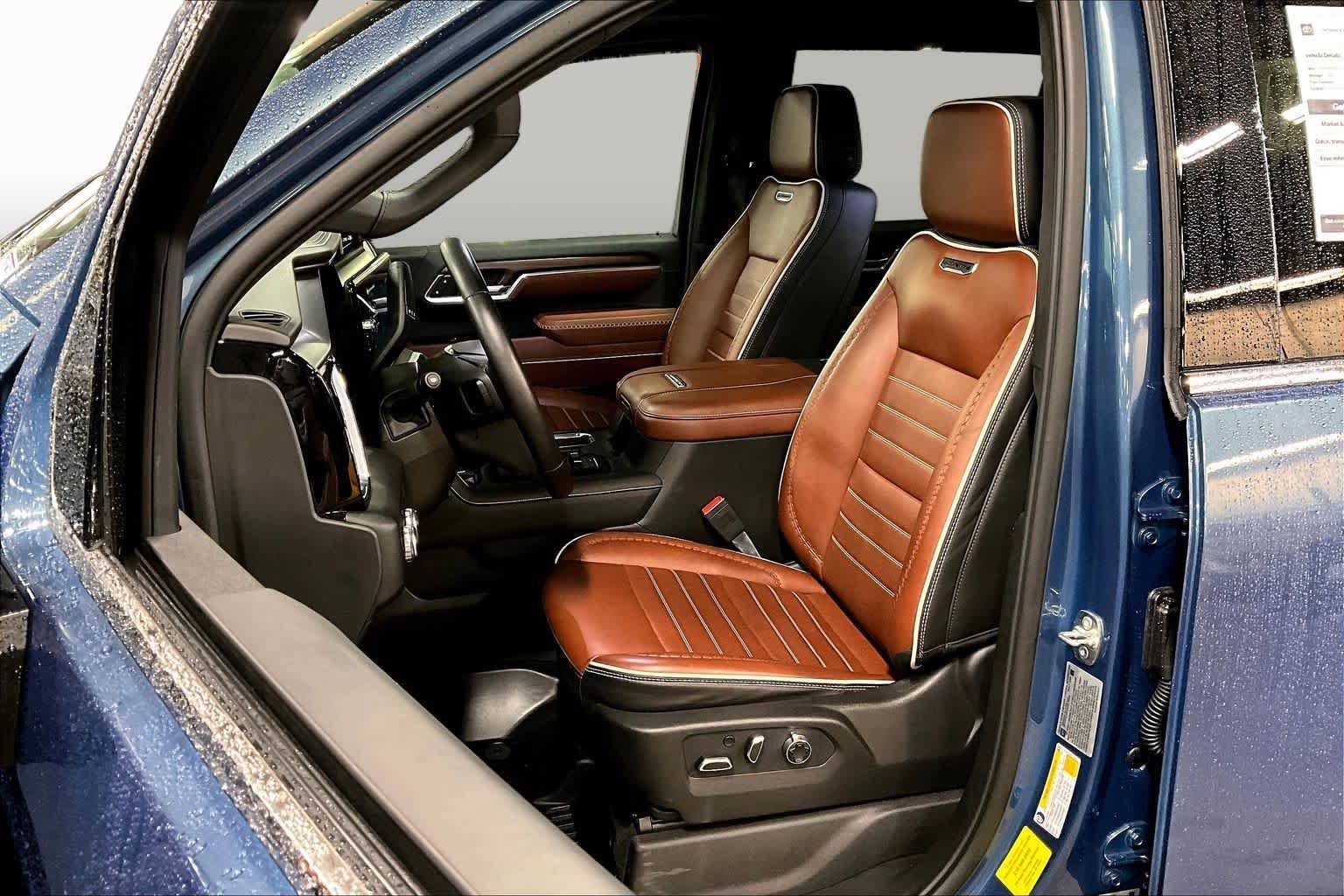 Used 2026 Downpour Metallic GMC Denali Ultimate image 9