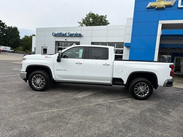 2026 Chevrolet Silverado 2500 HD LTZ - Photo 7