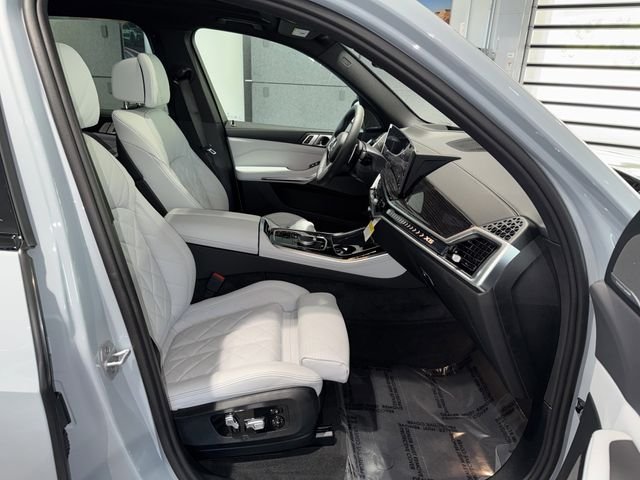 New 2026 Brooklyn Grey Metallic BMW sDrive40i image 9