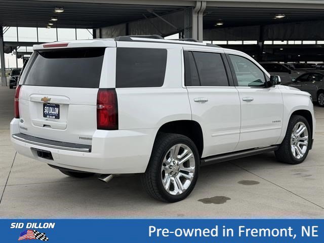Used 2020 Iridescent Pearl Tricoat Chevrolet Premier image 16