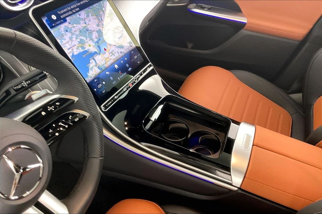 2026 Mercedes-Benz GLC Base - Photo 12