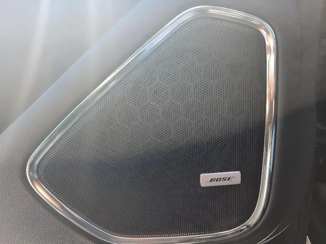 Used 2019 Black Chevrolet LT image 12