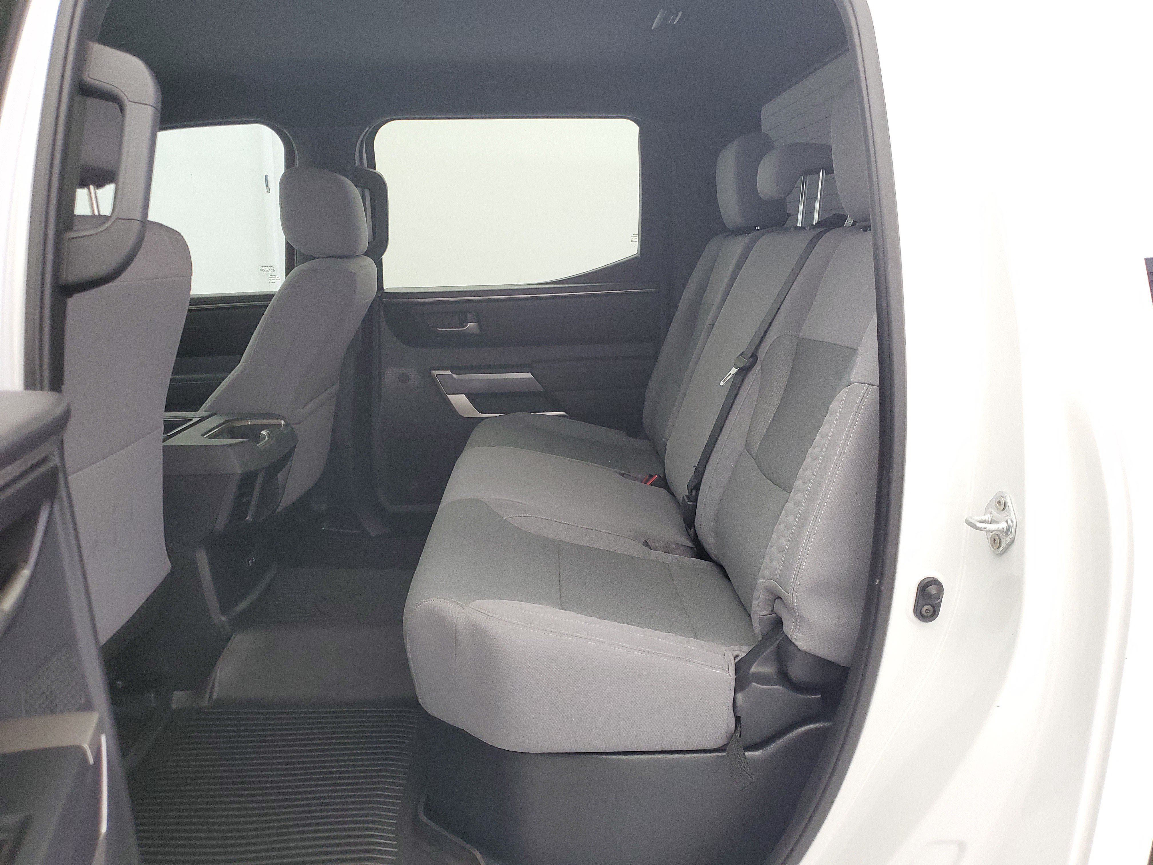 Used 2025 Ice Cap Toyota SR5 image 14