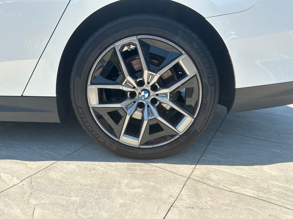 2026 BMW 5 Series 530i - Photo 8
