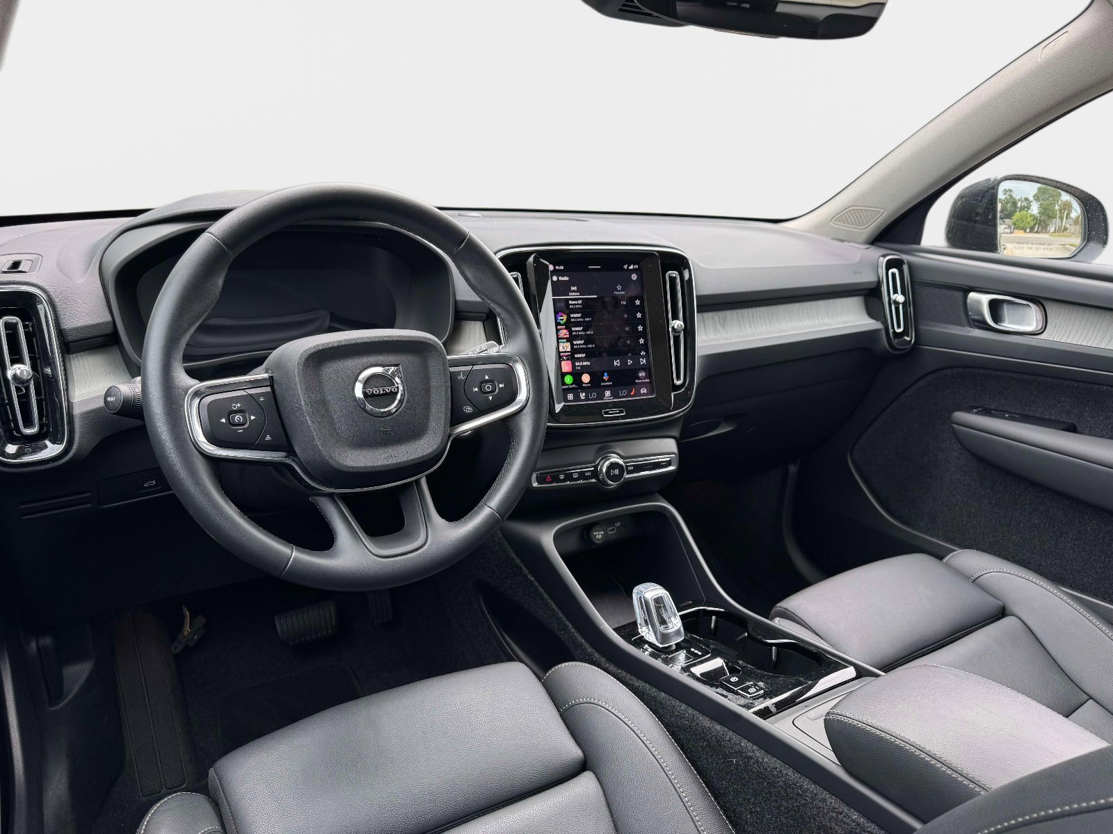 Used 2026 Black Volvo Plus image 9