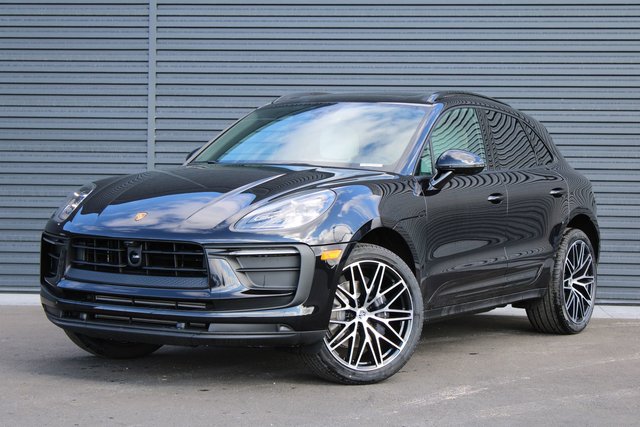 2026 Porsche Macan 