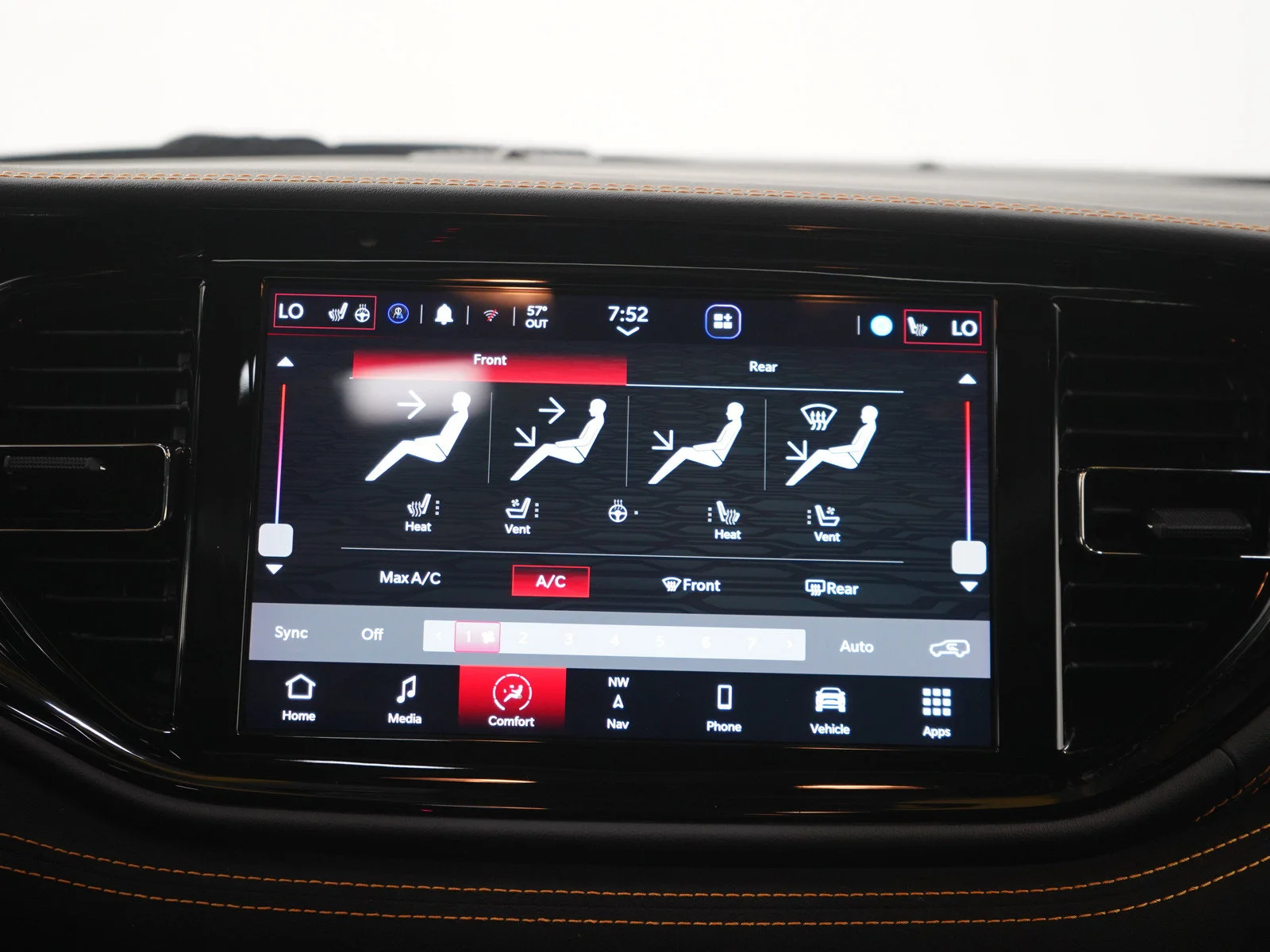 Used 2023 Vapor Gray Dodge R/T image 19