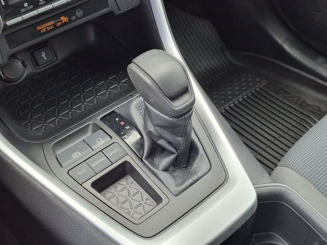 Used 2022 Silver Toyota LE image 23